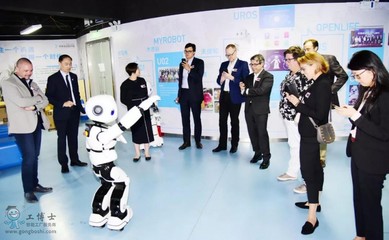 康力优蓝机器人专营店 引领未来，以人工智能公共服务技术咨询服务赋能社会